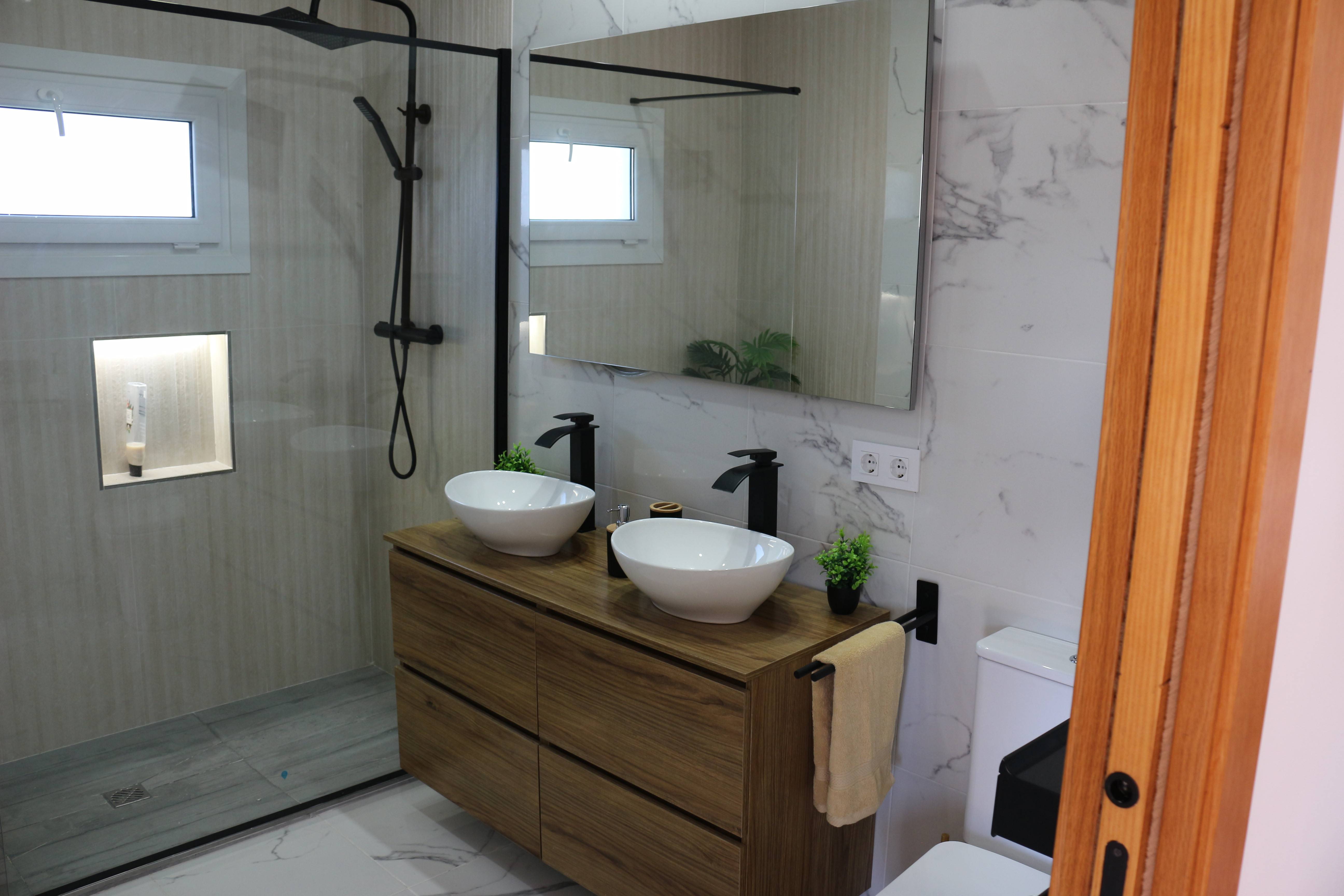 La Barrosa Private Suites - Imagen 9